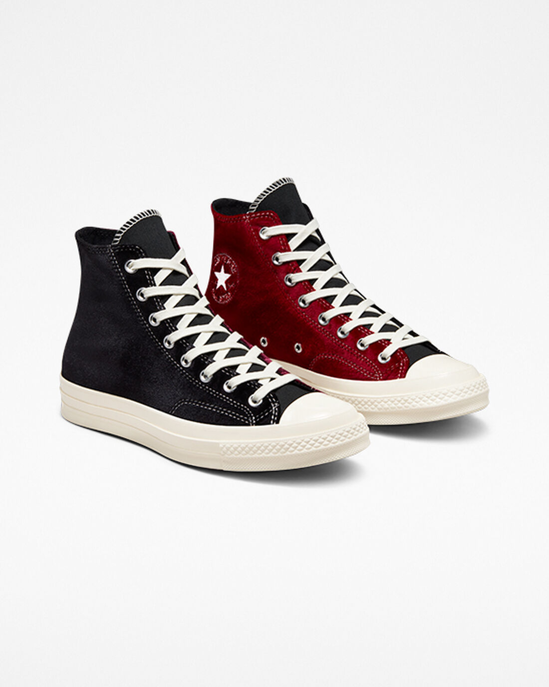 Converse Chuck 70 Beyond Retro Velvet Férfi Magasszárú Cipő Fekete/Piros | HU18279