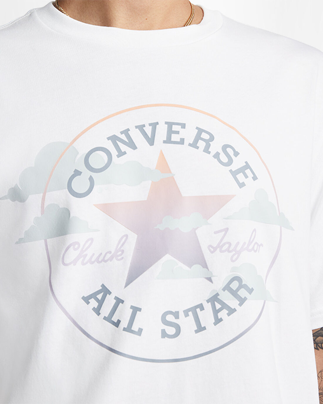 Converse Go-To Clouds Grafika Standard Fit Férfi Póló Fehér | HU42513