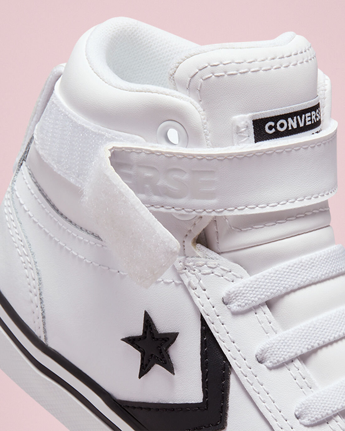 Converse Pro Blaze Pántos Bőr Fiú Magasszárú Cipő Fehér/Fekete/Fehér | HU56147