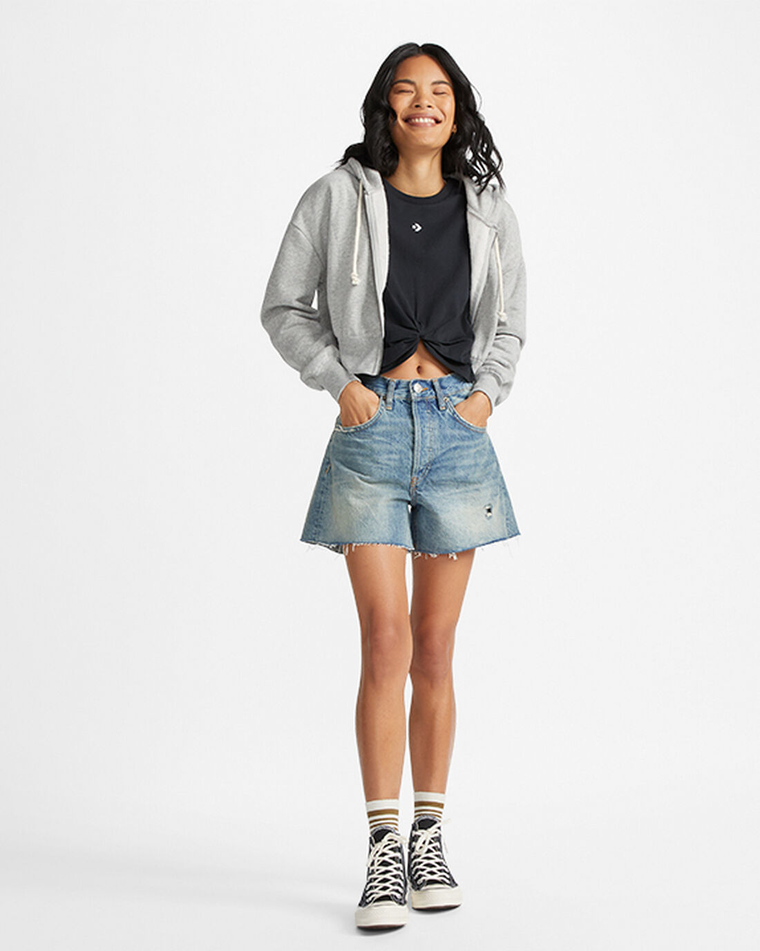 Converse Star Chevron Twist Cropped Női Póló Fekete | HU79156